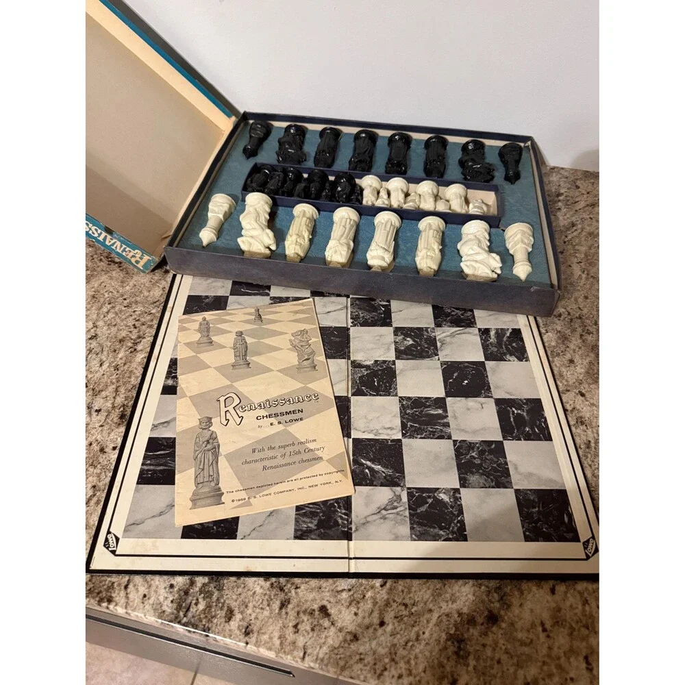 Vintage E.S. Lowe “Renaissance Chessmen with Board” Set 1950s/1960s